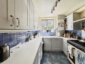 Kitchen- click for photo gallery